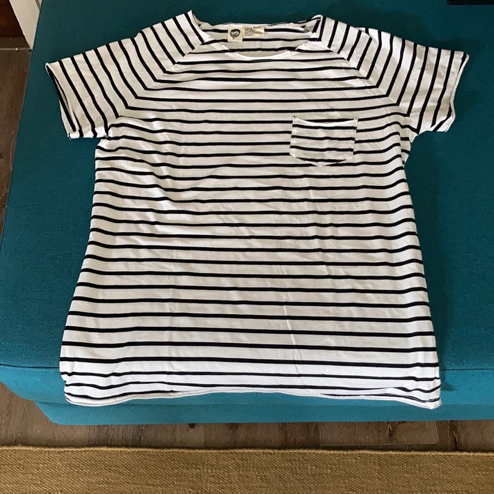 Future Monsters sailor stripes raglan in black and white, size L